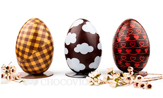 Шоколадное гнездо и шоколадные яйца